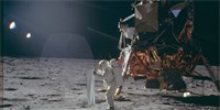 39 nádherných fotografií z misí Apollo při cestě na Měsíc