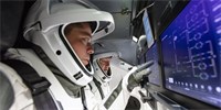 Sledovali jsme on-line: Start rakety Falcon 9 s kosmickou lodí Crew Dragon a její připojení k ISS
