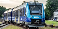 Ředitel Alstomu Dan Kurucz: „Vlaky to mají s vodíkem mnohem jednodušší než auta. I v Česku by mohly jezdit během pár let“