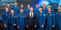 Administrátor NASA navrhl spolupráci japonským astronautům. Chce je vzít na Měsíc