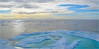 Rekordně velká ozónová díra nad Arktidou se sama uzavřela