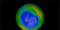 Potvrzeno: Lidské aktivity pomáhají zacelovat ozónovou díru