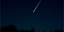 Oblohu totiž během následujících nocí rozzáří dva meteorické roje najednou Jižní delta Akvaridy a Alfa Capricornidy. Kromě nich můžete zahlédnout také meteory z roje označovaného jako Perseidy, který začal na začátku července, ale bude vrcholit v období mezi 11. a 13. srpnem.
