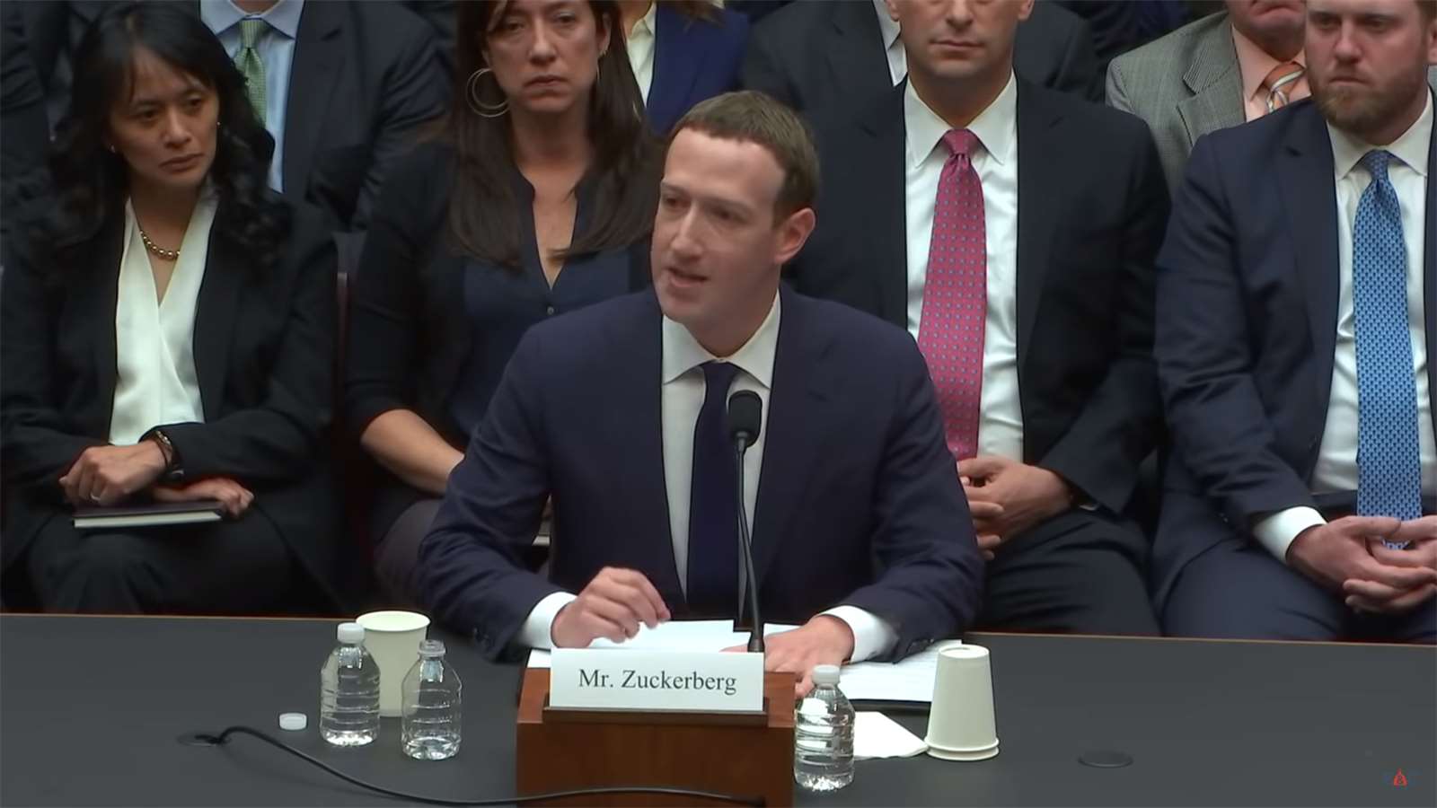 Galerie - Kvůli aférám Facebooku ztratil Mark Zuckerberg obrovské jmění. Mezi 500 nejbohatšími lidmi zchudl letos nejvíc – Connect.cz