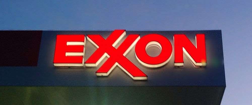 Galerie - Co nám ropné společnosti tajily? Na veřejnost unikly interní analýzy Exxonu a Shellu – VTM.cz
