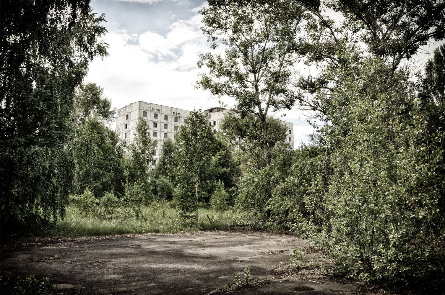 Galerie - Rusové obsadili Černobyl. V uzavřené zóně vzrostla úroveň radiace, ale jaderná katastrofa nehrozí – VTM.cz